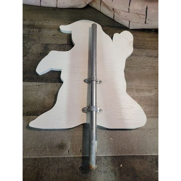 Wooden Ghost smiling halloween lawn decor - Picture 4 of 6